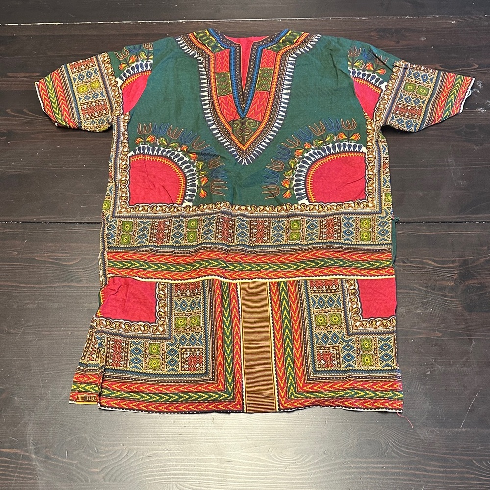 Men's Multicolor Dashiki Dress Shirt - Picture 2 of 2